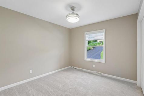 4843 King Road Hampton PA 15101