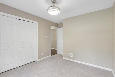 4843 King Road Hampton PA 15101