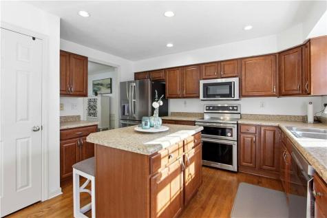 1231 Willowbrook Drive South Strabane PA 15301