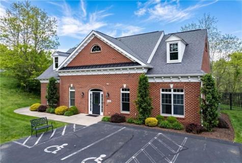 1231 Willowbrook Drive South Strabane PA 15301