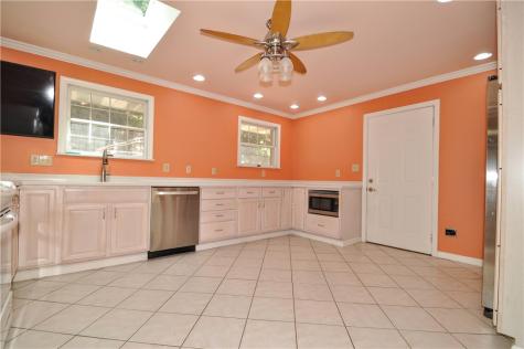 14 Esther Street Fallowfield PA 15022