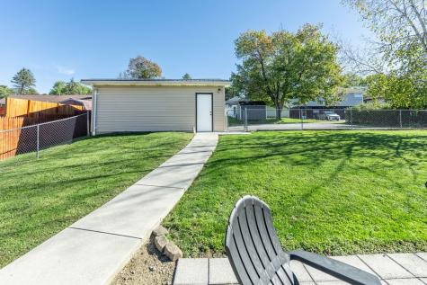2002 Nippert Avenue Chippewa Township PA 15010