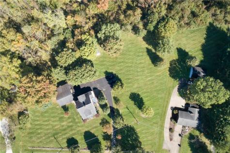 1741 Ridgewood Drive N Franklin Township PA 15301