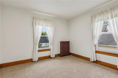 8 E Morehead Avenue Shenango Township PA 16102