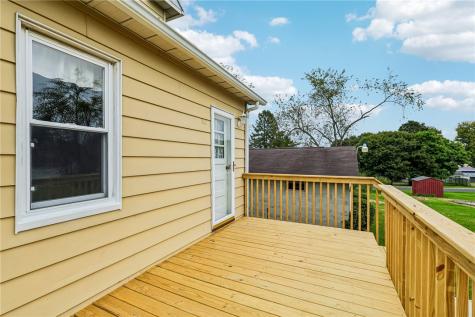 8 E Morehead Avenue Shenango Township PA 16102
