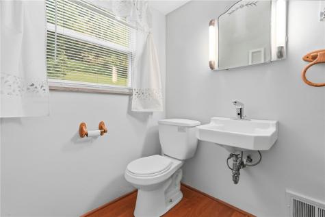 2115 E Beckert Avenue Reserve PA 15212