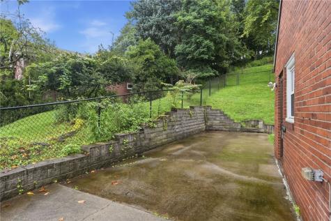 2115 E Beckert Avenue Reserve PA 15212