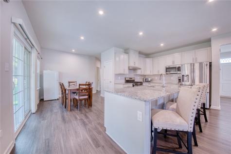 405 Creekside Court North Strabane PA 15330