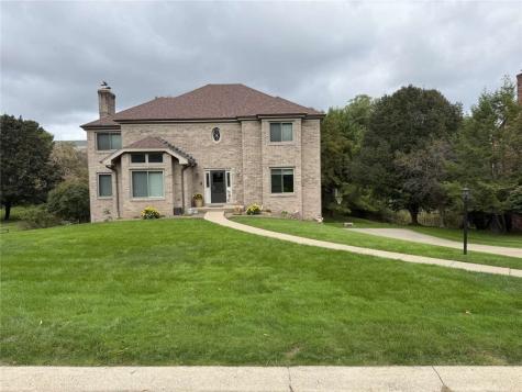 107 Fox Ridge Farms Drive O'hara PA 15215