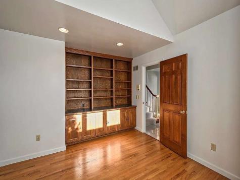 107 Fox Ridge Farms Drive O'hara PA 15215