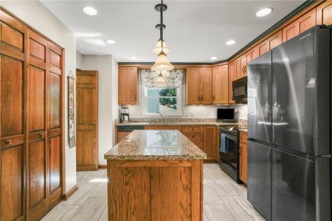 172 Crossing Ridge Trail Cranberry Township PA 16066