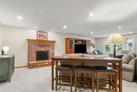 172 Crossing Ridge Trail Cranberry Township PA 16066