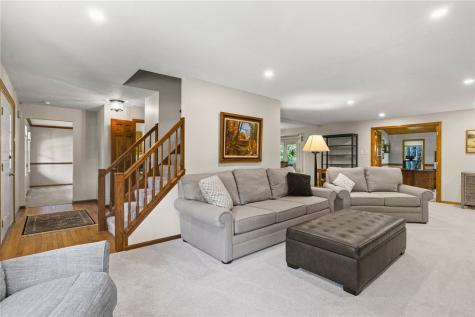 172 Crossing Ridge Trail Cranberry Township PA 16066