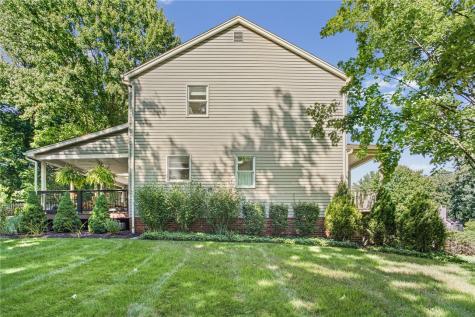 172 Crossing Ridge Trail Cranberry Township PA 16066