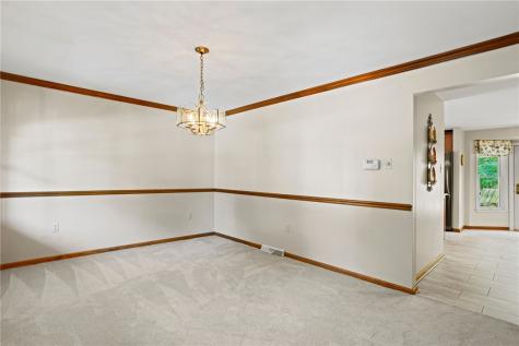 172 Crossing Ridge Trail Cranberry Township PA 16066