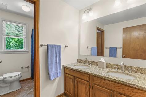 172 Crossing Ridge Trail Cranberry Township PA 16066