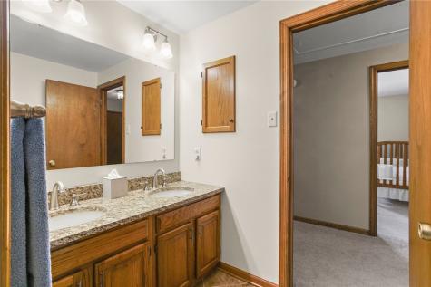 172 Crossing Ridge Trail Cranberry Township PA 16066