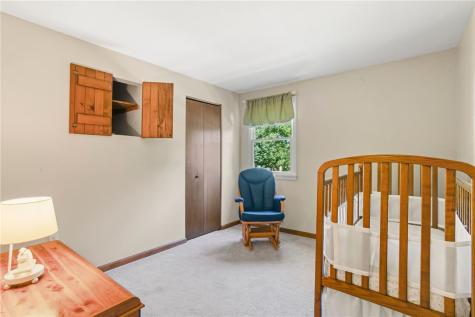 172 Crossing Ridge Trail Cranberry Township PA 16066