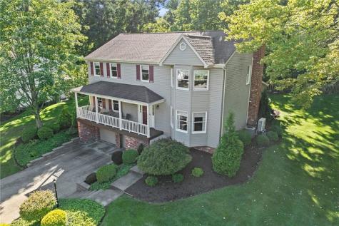 172 Crossing Ridge Trail Cranberry Township PA 16066