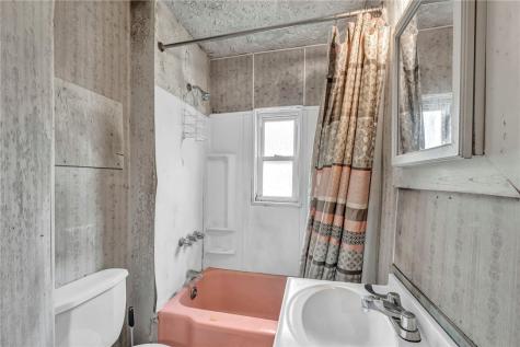 7145 Race Street Homewood Brushton PA 15208