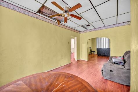 7145 Race Street Homewood Brushton PA 15208