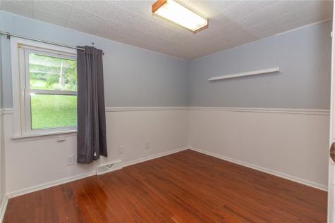 1686 Harbor Edinburg Road Union Township PA 16116