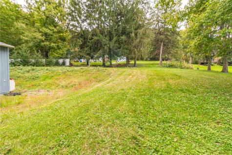 1686 Harbor Edinburg Road Union Township PA 16116