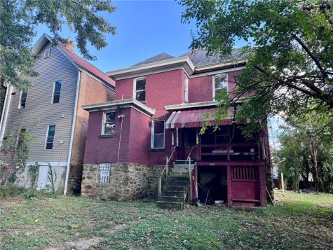 215 S 2nd Street Jeannette PA 15644