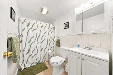 226 Garland Street Edgewood PA 15218
