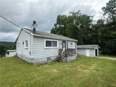 301 Armstrong Avenue Bell Township PA 15618