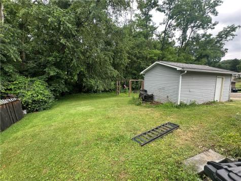301 Armstrong Avenue Bell Township PA 15618
