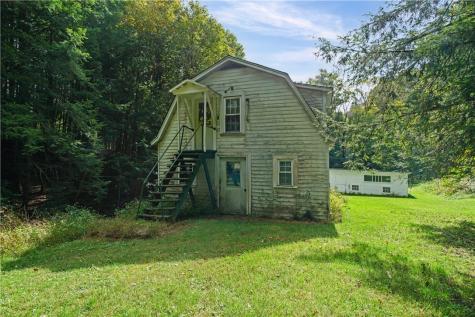 230 College St Extension Emlenton Boro PA 16373