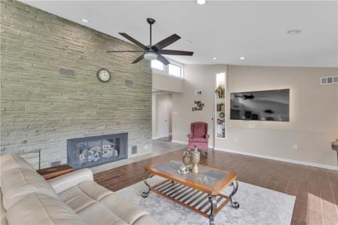 4068 Hills Church Road Murrysville PA 15632