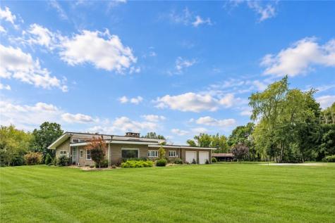 4068 Hills Church Road Murrysville PA 15632