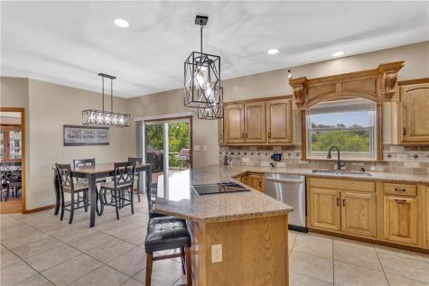 7 Hawthorne Lane Irwin PA 15642
