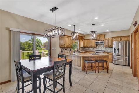 7 Hawthorne Lane Irwin PA 15642