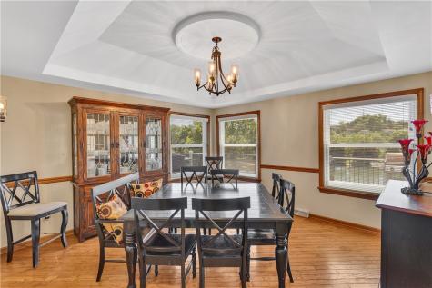 7 Hawthorne Lane Irwin PA 15642