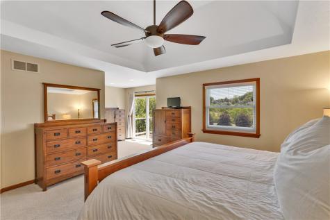 7 Hawthorne Lane Irwin PA 15642