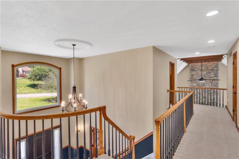 7 Hawthorne Lane Irwin PA 15642