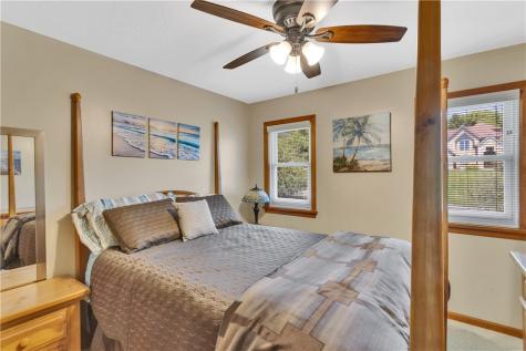 7 Hawthorne Lane Irwin PA 15642