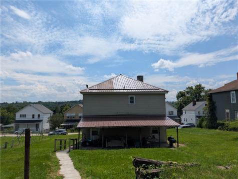 309 1st Street East Bethlehem PA 15368