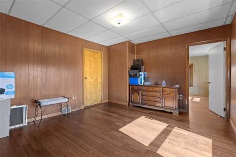 22 James Street Shaler PA 15223