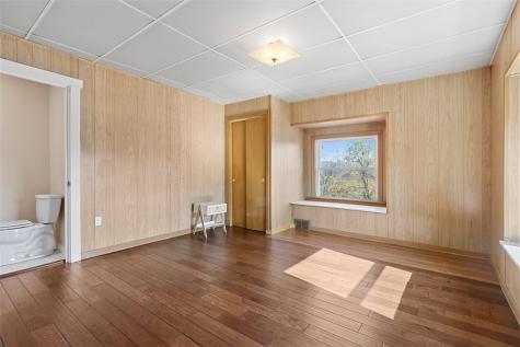 22 James Street Shaler PA 15223