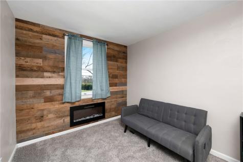 431 Sunset Drive Center Township PA 16001