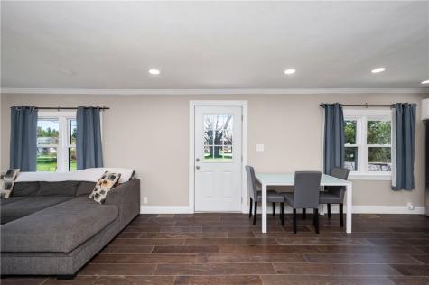 431 Sunset Drive Center Township PA 16001