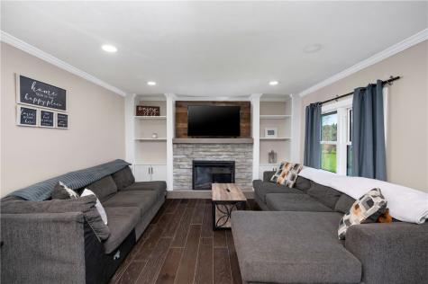 431 Sunset Drive Center Township PA 16001