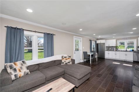 431 Sunset Drive Center Township PA 16001