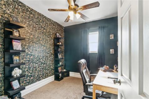 97 Berry Street Ingram PA 15205