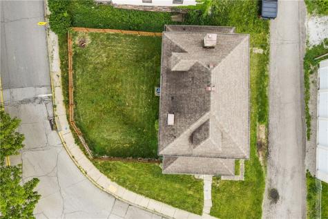 97 Berry Street Ingram PA 15205