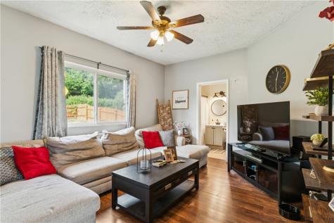 97 Berry Street Ingram PA 15205